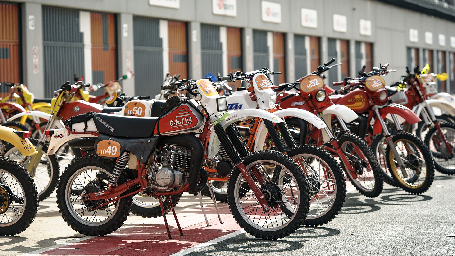Vintage enduro hot sale