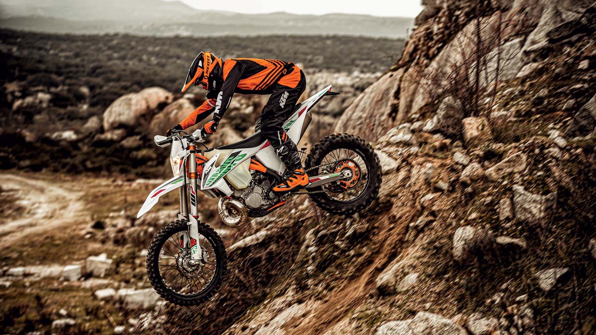 KTM releases new 2021 EXC SIX DAYS models - FIM ISDE 2022