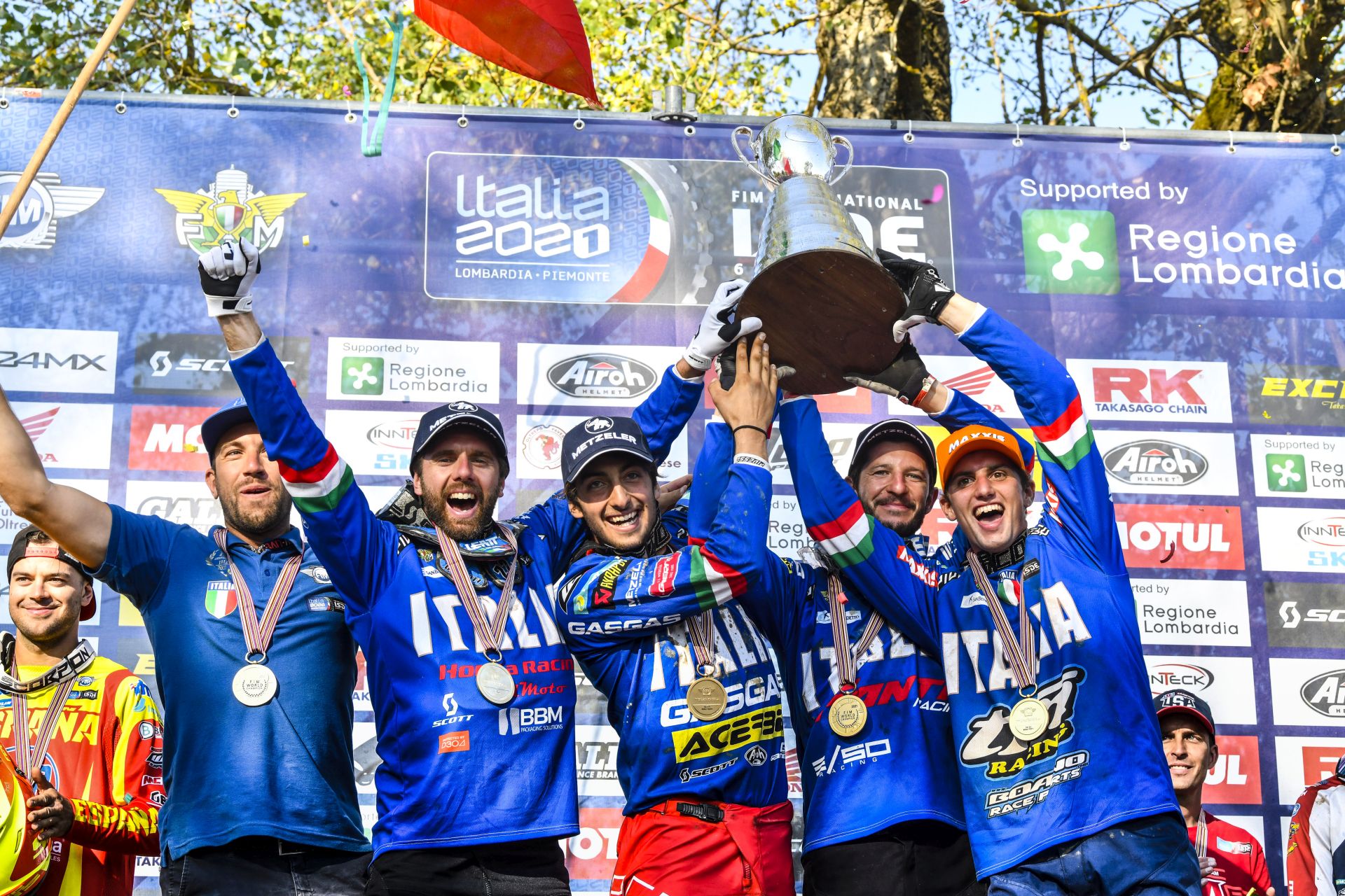 Italy (World Trophy) and USA (Women's World Trophy) Crowned 2021 ISDE  Champions - Racer X